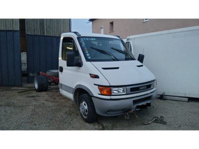 IVECO – DAILY – ChÃ¢ssis cabine – Diesel – Blanc