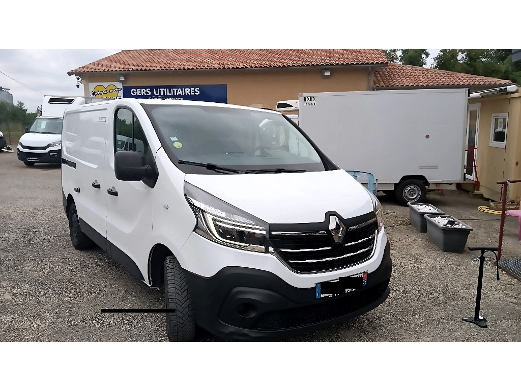 RENAULT – TRAFIC – Utilitaire – Diesel – Blanc