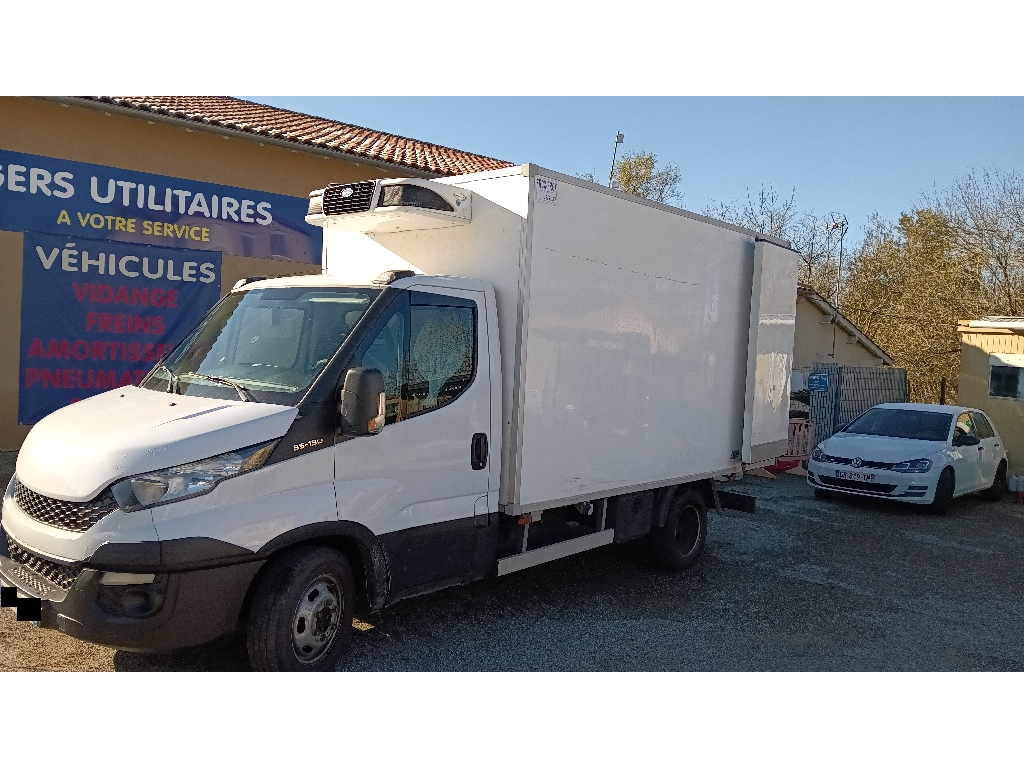 IVECO &#8211; DAILY &#8211; Utilitaire &#8211; Diesel &#8211; Blanc
