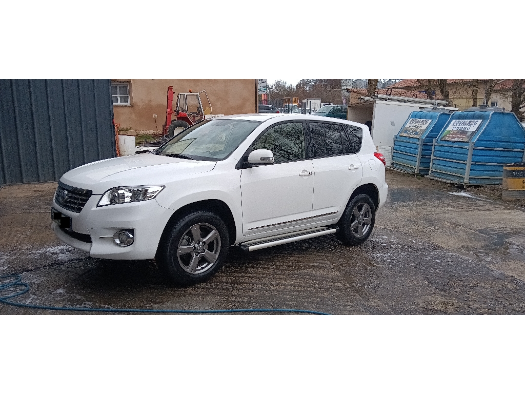 TOYOTA – RAV4 – Tout-Terrain – Diesel – Blanc